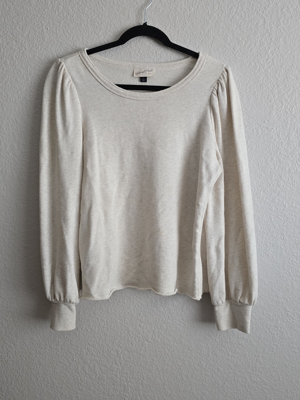 Universal Thread Cream Puff Shoulder Crewneck Sweatshirt
